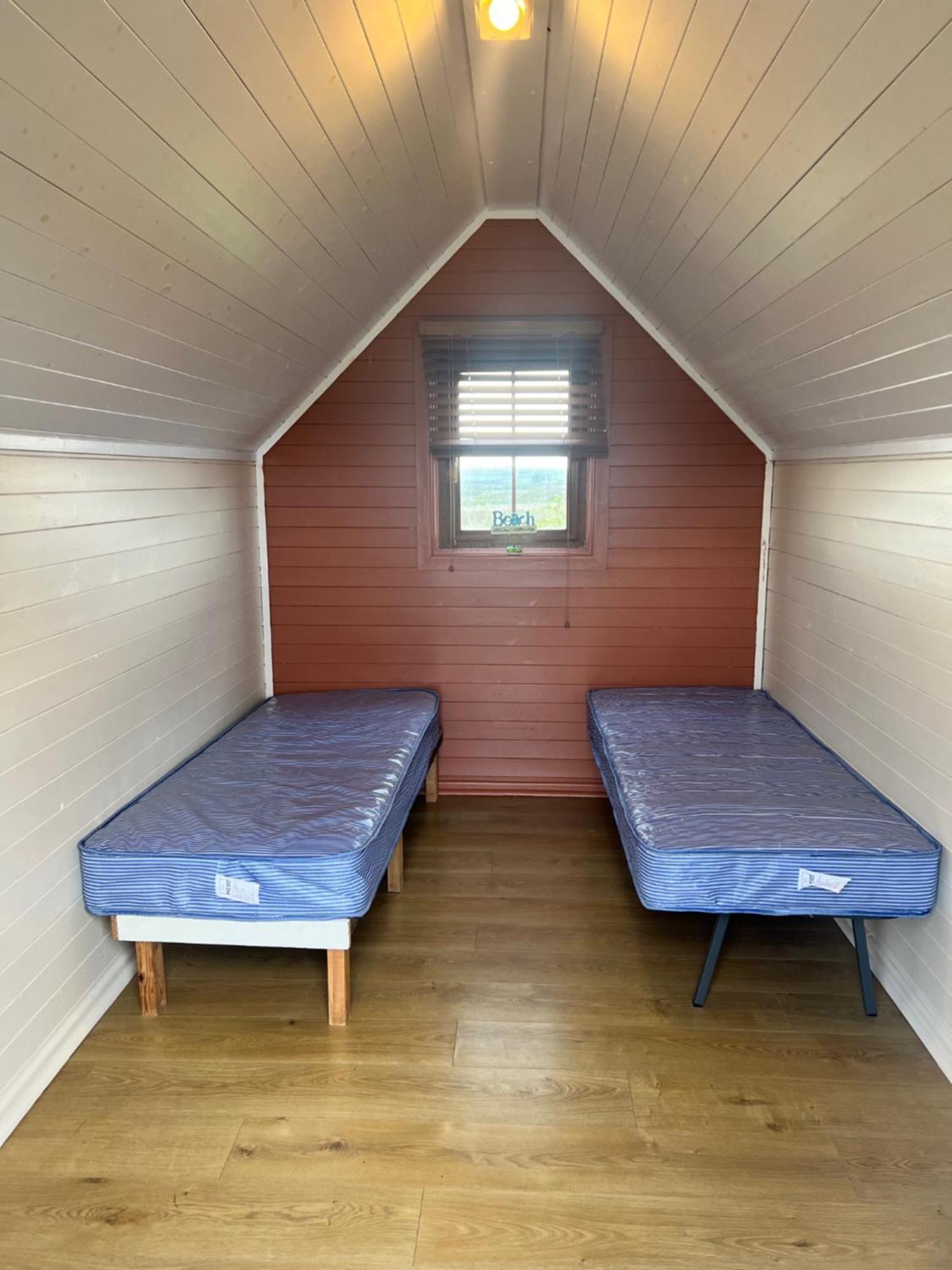 Seaview Holiday Park Penzance Room photo